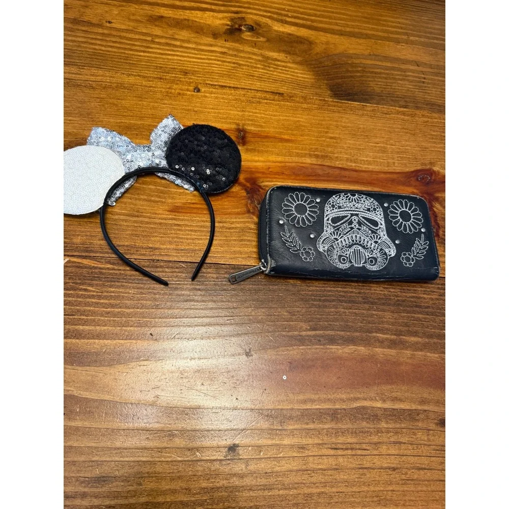 Loungefly Star Wars Wallet & Ears Set Black Stormtrooper Sequin Fair